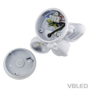 2x13W LED double head luminaire IP54