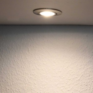 Recessed spotlight set with 7W RGB+W spot illuminant 12V with remote control