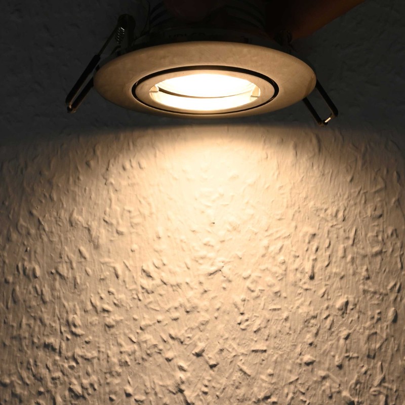 Recessed spotlight set with 7W RGB+W spot illuminant 12V with remote control